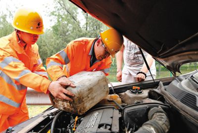 吉隆额尔古纳道路救援